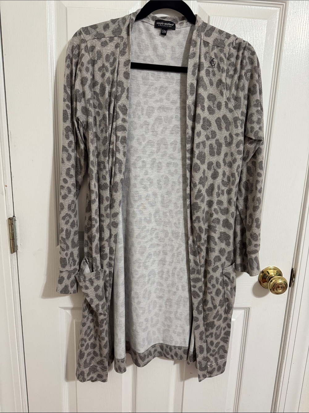 Simply Southern Gray Leopard-Print Open Cardigan